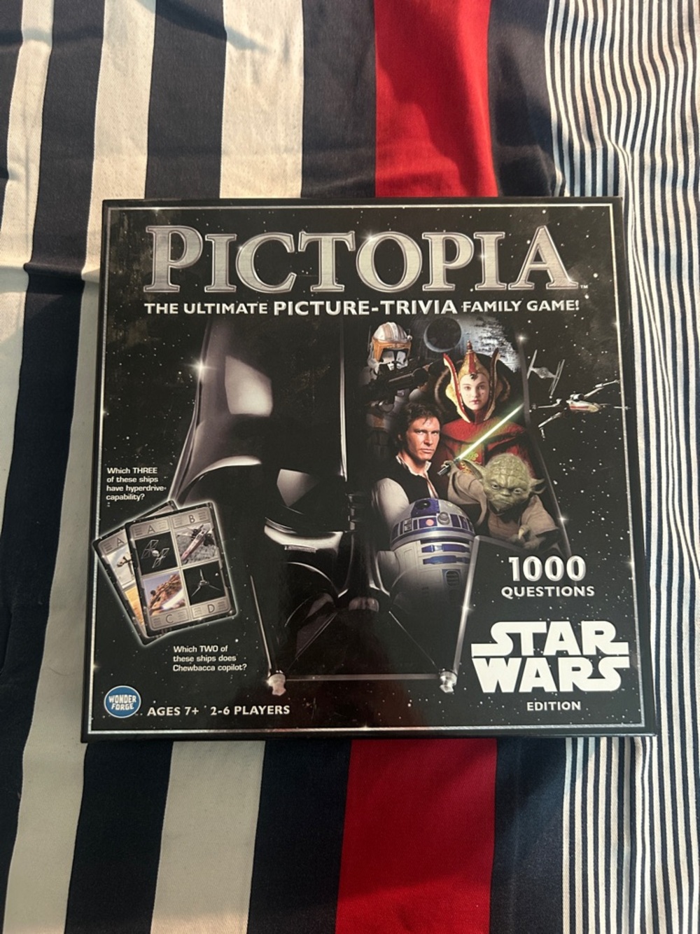Pictopia Star Wars Picture-Trivia Game - Black